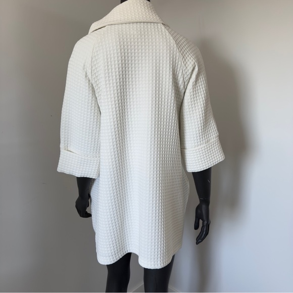 Joseph Ribkoff White Textured Coat Dress โ Size 8 (CAN/USA) - Picture 5 of 13